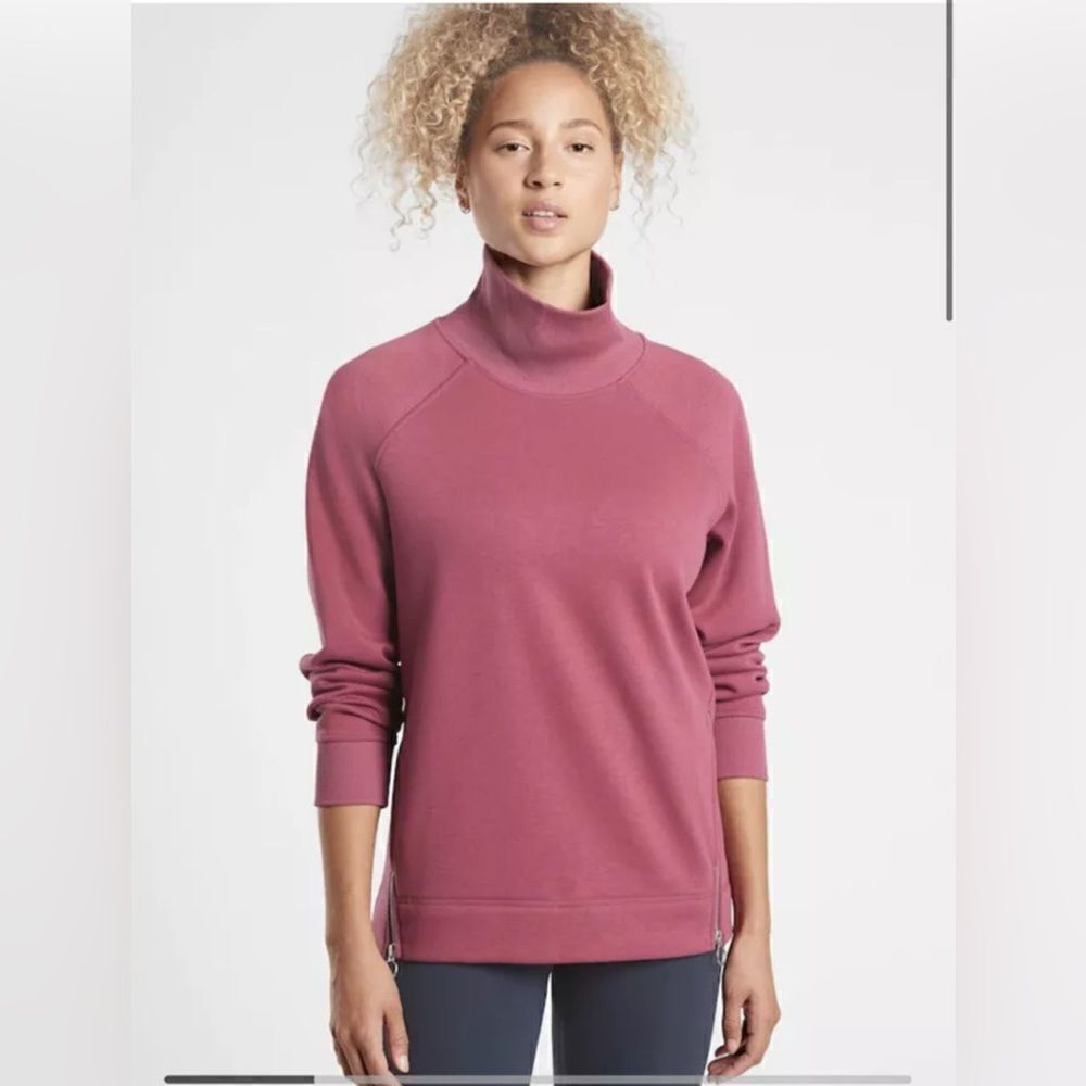 ATHLETA Cozy Karma Side Zip Funnel Neck Sweatshirt Medium Victorian Berry Pink